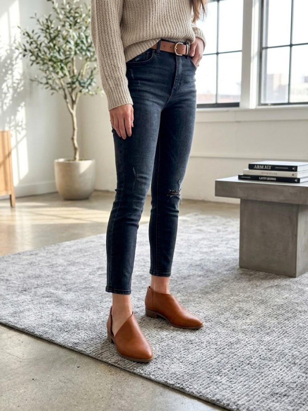 NIB Target Universal Thread Cutout Booties sz 6.5